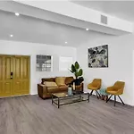 Luxury Pool Villa // 5BD 4BA